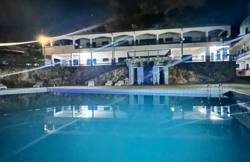Amparo Apartment | Suite for 3 people - Between Serra Negra and Amparo.