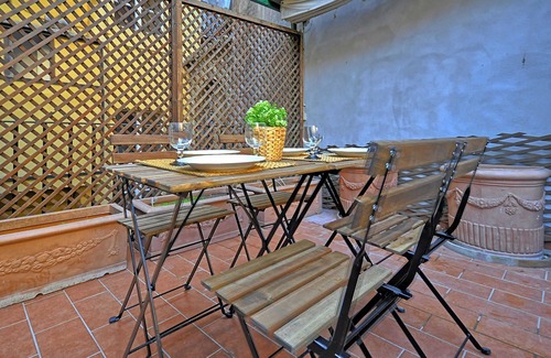 Rione VI Parione Apartment | Suite Governo Vecchio, lovely apartment for ret in Rome, in the heart of historic centre, close to P