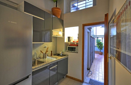 Rione VI Parione Apartment | Suite Governo Vecchio, lovely apartment for ret in Rome, in the heart of historic centre, close to P