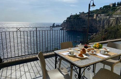 Taormina Bed & Breakfast | SUITE ISOLA BELLA