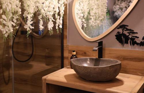 Port-de-Bouc Apartment | Suite Kyoto