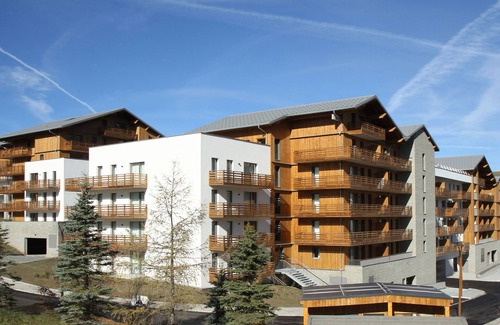 Eclose-Est Condo | Suite lumineuse au pied des pistes | wifi gratuit!