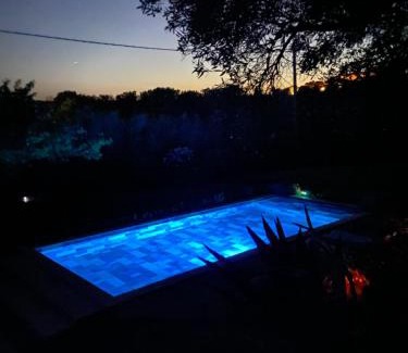 Miramas Apartment | Suite luxe vue sur piscine et parc