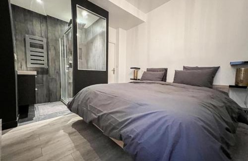 Ternes Apartment | Suite luxueuse avec jardin privatif et jacuzzi