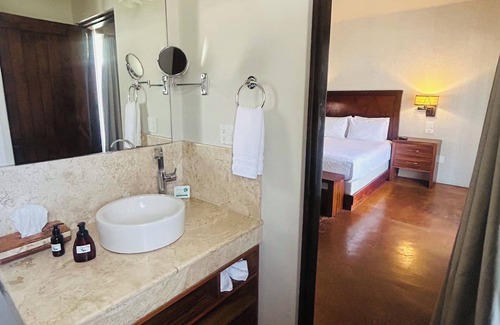 Pedregal House | Suite Marina Cabo San Lucas downtown