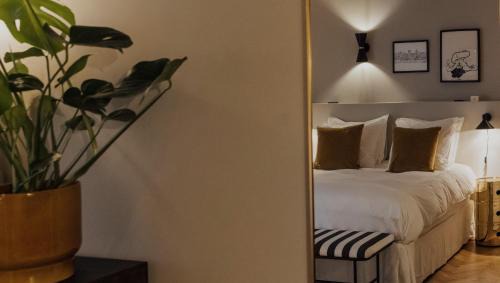 De Weteringschans Bed & Breakfast | suite no 7, RENOVATED FEBRUARY 2025