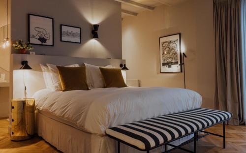 De Weteringschans Bed & Breakfast | suite no 7, RENOVATED FEBRUARY 2025