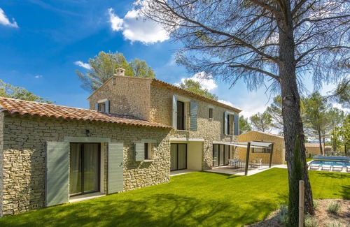 Gordes House | Suite Pagnol - King Size - Shower+Bath - Forest vi