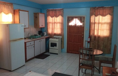 Mahaut House | Suite Pepper