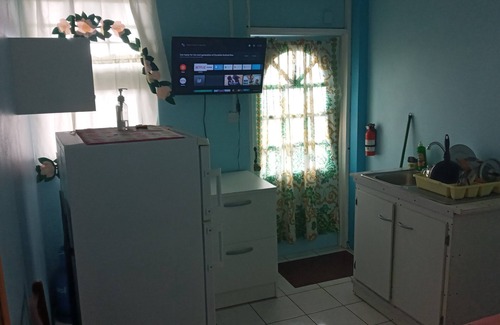 Mahaut House | Suite Pepper