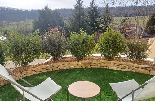 Bligny sur Ouche Apartment | Suite SAPHIR with private spa and pool- Bélénos Suites et Spa
