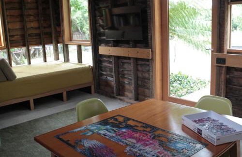 Invermay House | Suite Shed, Unique private accessible guest suite in Launceston