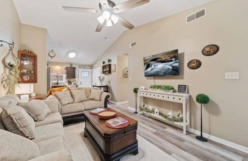Westgate House | Suite Southern Charm - 2 bed 2 bath