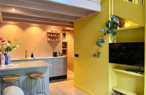 Dokkum Apartment | Suite van Lotte unieke design loft in Dokkum