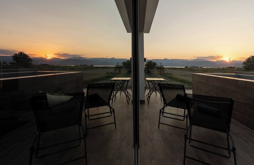 Nafplion City Centre House | Suite with Private Jacuzzi 315