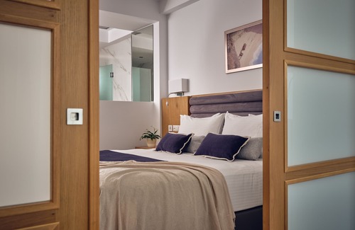 Drosia Hotel | Suite with Sea View Annex 200