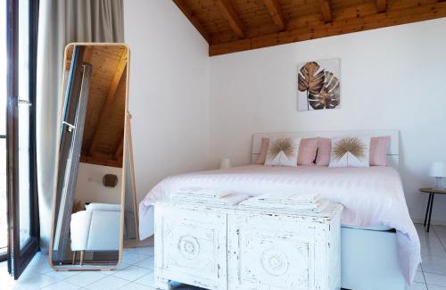 Lugano Apartment | Suite With View - Free Parking - Appartamento Aurora Lugano
