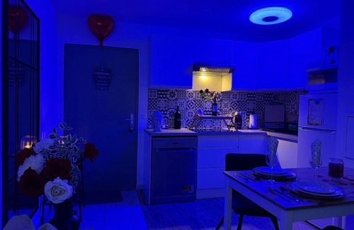 Avion Bed & Breakfast | SuiteEdenSpa Appart'HôtelBienEtre Residence TerraceCovered Barbecue P-Gratuit