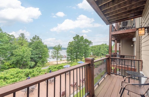 Thayerville Apartment | Suites at Silver Tree A213: Studio Suite with Lake View, Sleeps 4, Cozy Fireplac