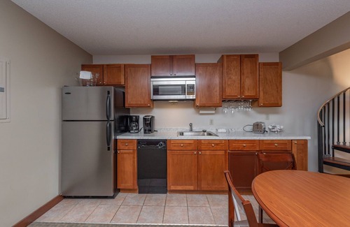 Thayerville Apartment | Suites at Silver Tree A307: One Bedroom and Loft Suite, Private Balcony, Great V