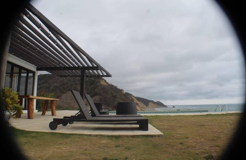 Bahia de Caraquez Apartment | Suites caída de sol