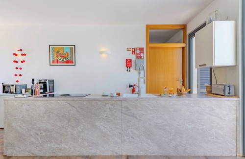 Moncarapacho e Fuseta Apartment | Suites Sunny Hill by Interhome