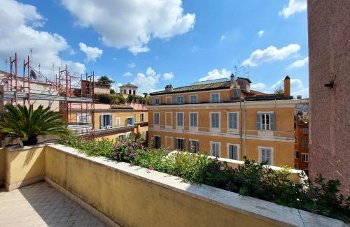 Rione XI Sant'Angelo Apartment | suity I penthouse with two terraces