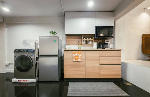 Phra Khanong House | Sukhumvit entire house- 2 mins walk from skytrain