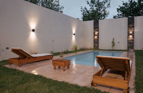 San Rafael Ski Chalet | Sumérgete en el Lujo, en una Ubicación Inigualable. ¡Tu Escape Perfecto!