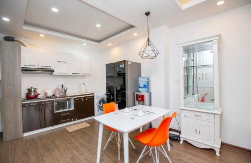 Cong Vi Apartment | Sumitomo Apartment - Linh Lang street