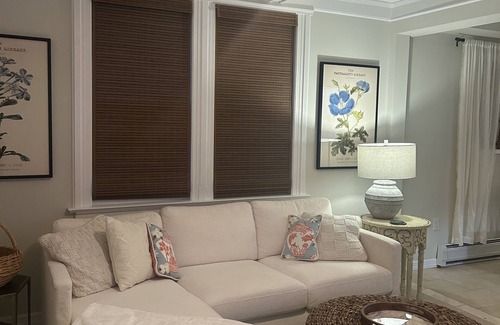 Highlands House | Summer bungalow for all seasons. Located in Highlands a ferry ride to NYC.