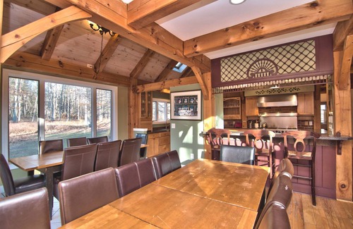 East Stroudsburg House | Summer dates available! Space for large group! Outside activities on site!