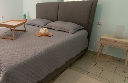 Katakolo Villa | Summer front sea house for a relaxing get-away!