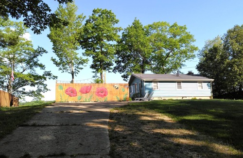 Walkerville Cottage | Summer fun and making memories.