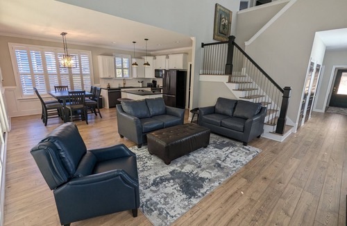 Littleton House | Summer Getaway with "No Egrets"! Your Lake Gaston haven awaits you! 🌊