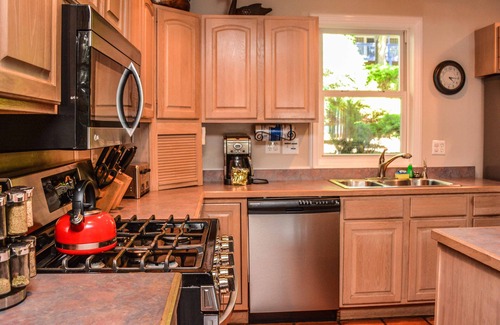 Valois House | Summer Haven:"Tons of Outdoor Space"