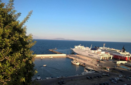 Nea Makri Villa | SUMMER HOUSE 100m from a nice beach !