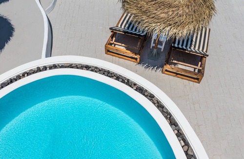 Akrotiri Villa | Summer Lovers Villa with Outdoor private pool and Private Spa