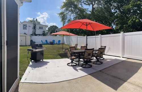 Point Pleasant Beach House | Summer modern rental. Close to the beach.