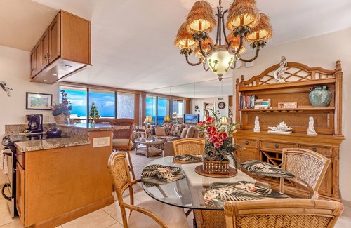 Kahana Condo | SUMMER SALE, 5 STAR Ocean Front, AC, with Views You Won't Forget, sleeps 4