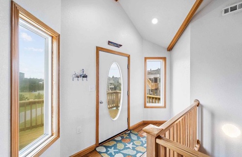 Waves House | SUMMER SAVINGS- Oceanview Dog Friendly w/Saltwater Pool, Hot Tub, and Game Room