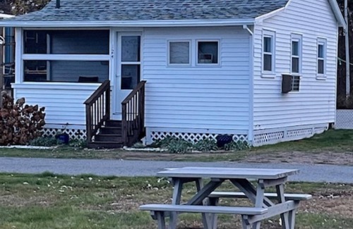 Wells Cottage | Summer Sea Cottage near beaches and restaurants