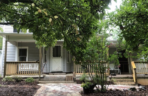Rileyville House | Summer Specials on Country Home Close to Scenic Attractions and Massanutten Mts.