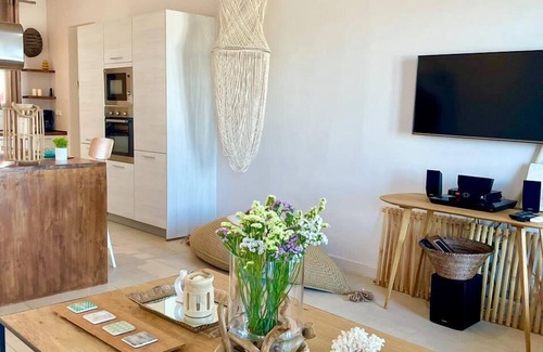 Panormos Villa | Summer villa with an artistic touch near Panormos