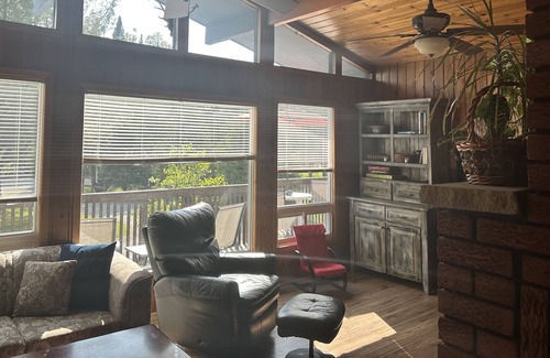 Balm Beach House | Summer weeks available, 90 mins from Toronto in beautiful Balm Beach