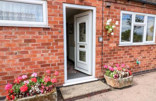 Uttoxeter House | Summerfields