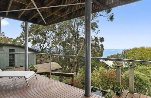 Lorne House | Summerhill Views - Views To Take Your Breath Away