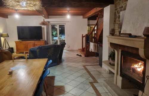 Ouroux House | Summit GITE