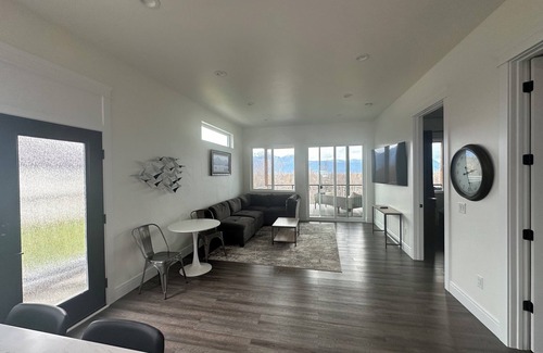 Gateway Apartment | Summit Ridge Guest Suite near Palmer