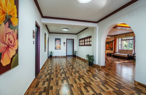 Turuk Hotel | Summit Sherpa Mountain Inn